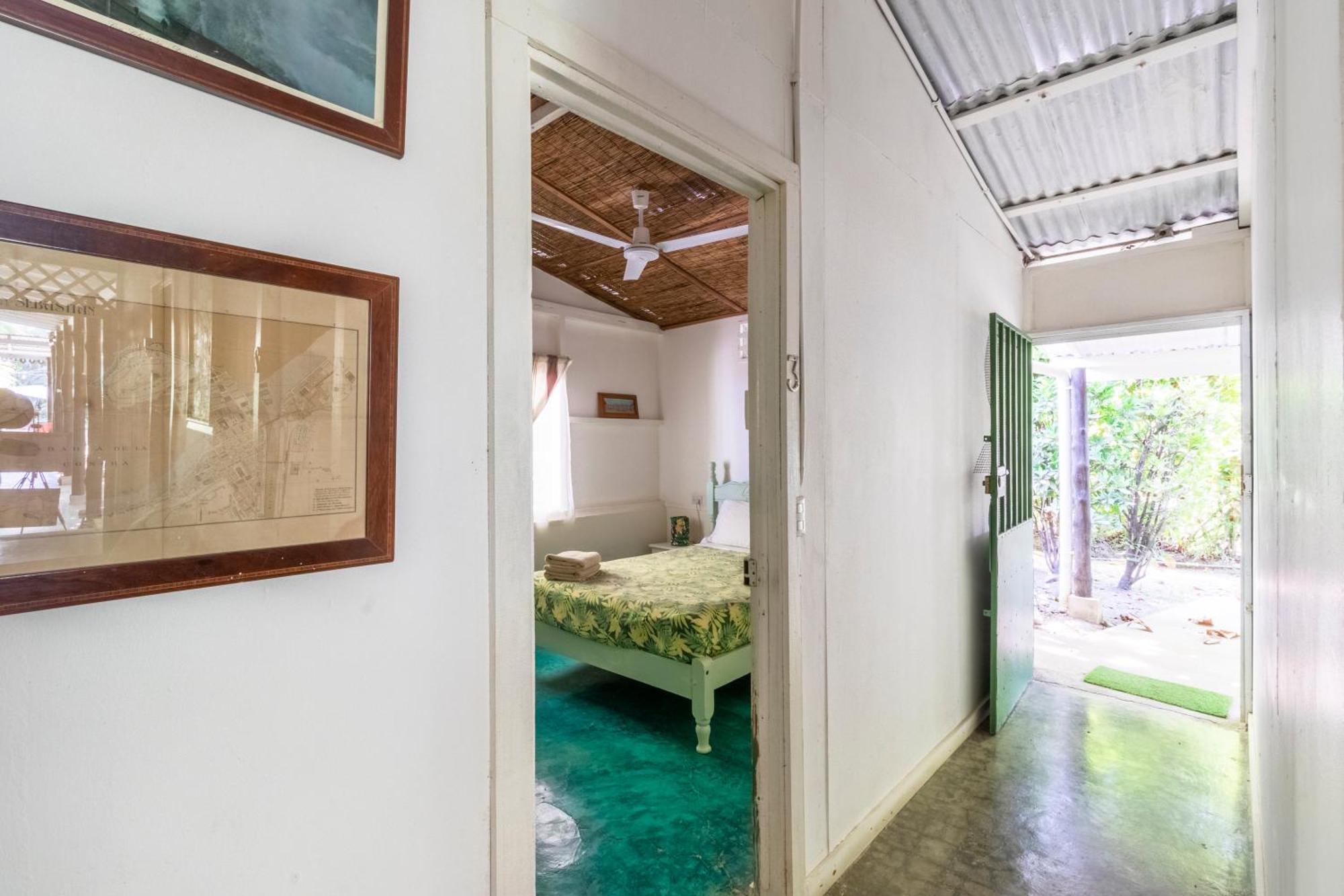 Bajo El Arbol B&B Playa Santa Teresa  Εξωτερικό φωτογραφία