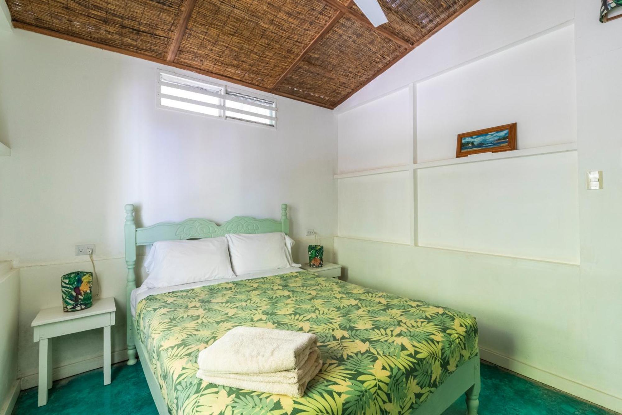 Bajo El Arbol B&B Playa Santa Teresa  Εξωτερικό φωτογραφία